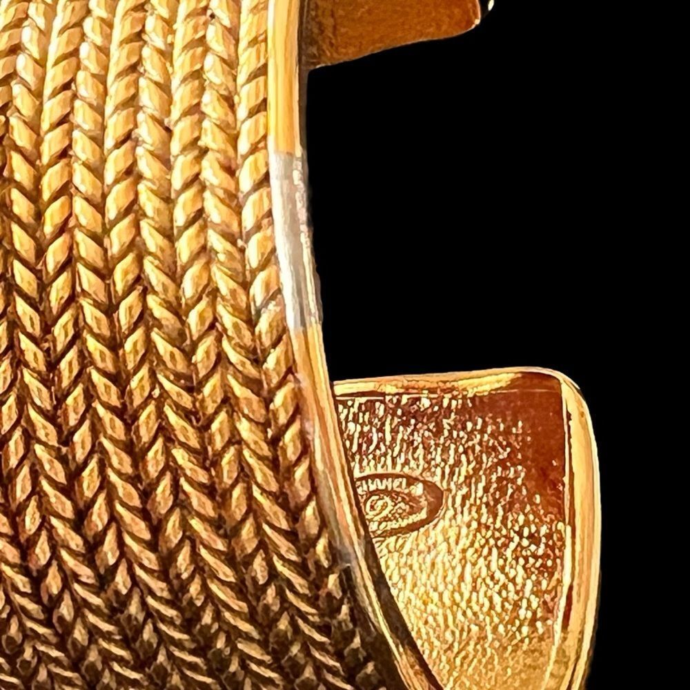 Chanel Gold Plated Textured Cuff Bracelet - Picture 4 of 7